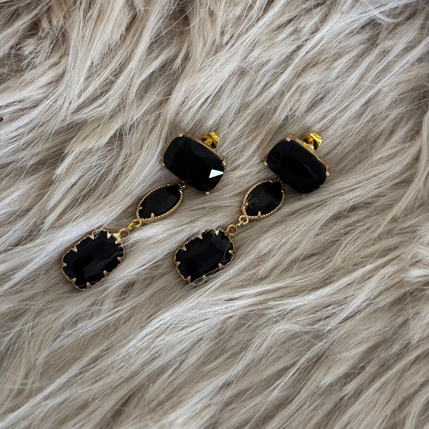 Boucles d'Oreilles ✨Velours Sombre Doré✨